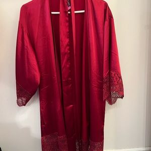 lasenza satin robe with lace detailing